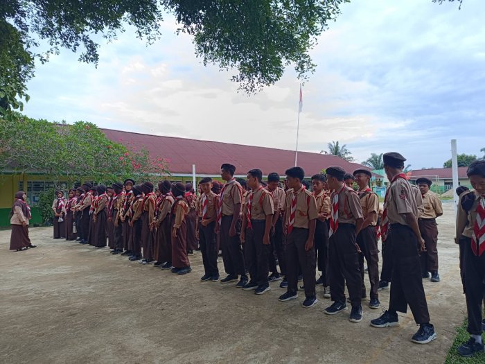 Mengakhiri Pembelajaran Kepramukaan Semester Genap, Gudep 763-764 MTsN 5 Merangin Laksanakan Pelantikan Kenaikan Tingkat Mengakhiri Pembelajaran Kepramukaan Semester Genap, Gudep 763-764 MTsN 5 Merangin Laksanakan Pelantikan Kenaikan Tingkat