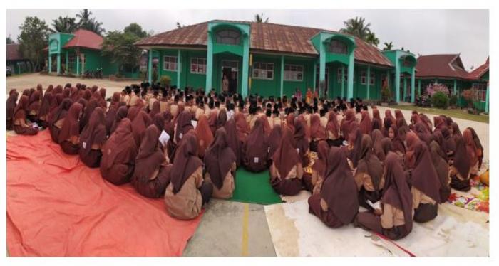Rutinitas Haji Jum'at MTsN 5 Merangin