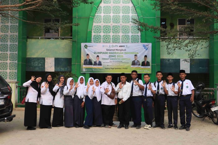 Penuh Semangat dan Fokus, Tim OMI MTsN 5 Merangin Sukses Rampungkan Olimpiade Madrasah Indonesia 2026 Penuh Semangat dan Fokus, Tim OMI MTsN 5 Merangin Sukses Rampungkan Olimpiade Madrasah Indonesia 2026