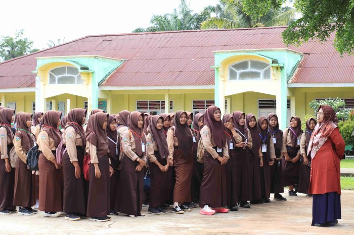 Tuntaskan Ujian Madrasah, Siswa Kelas IX MTsN 5 Merangin Tak Boleh Kendur Hadapi Semester Akhir