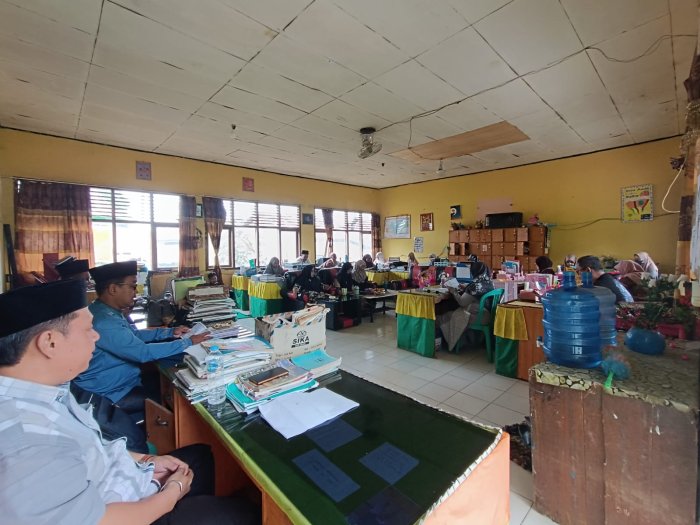 Yasinan Rutin dan Doa Bersama MTsN 5 Merangin di Tengah KBM Daring Yasinan Rutin dan Doa Bersama MTsN 5 Merangin di Tengah KBM Daring