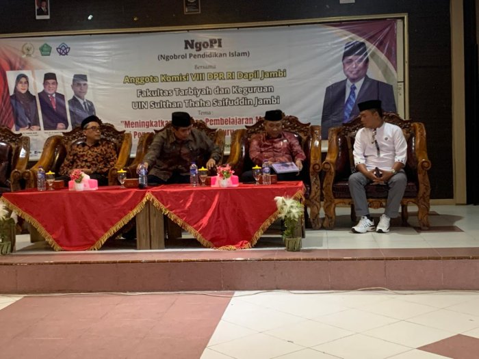 Perwakilan MTsN 5 Merangin Mengikuti Workshop Ngopi 