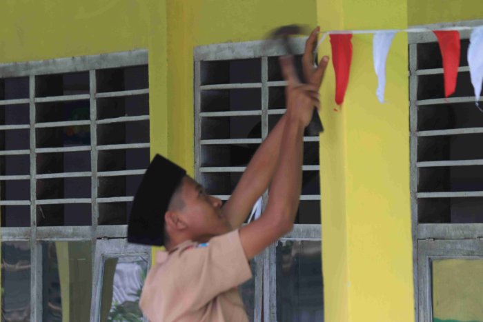Memeriahkan HUT-RI Ke-81, MTsN 5 Merangin Kembali Hias Suasana Kelas
