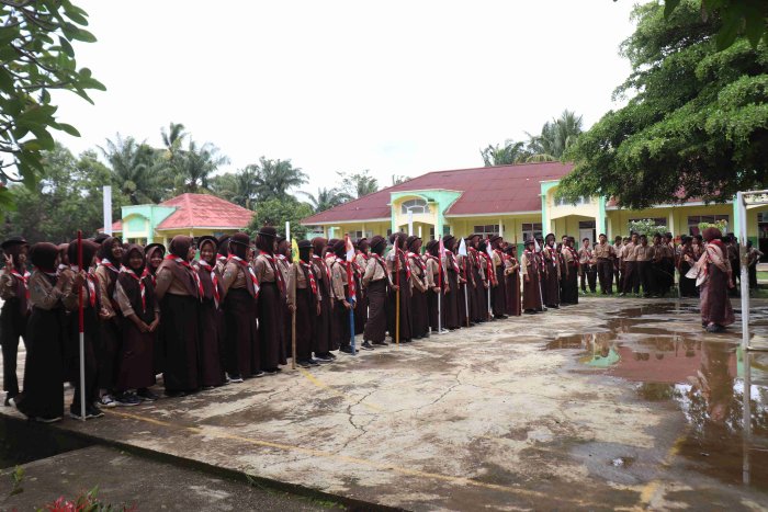 Gelar Latihan Perdana Pramuka Semester Genap, Pembina Laksanakan Pengambilan TKK Memancing dan Penyajian Makanan