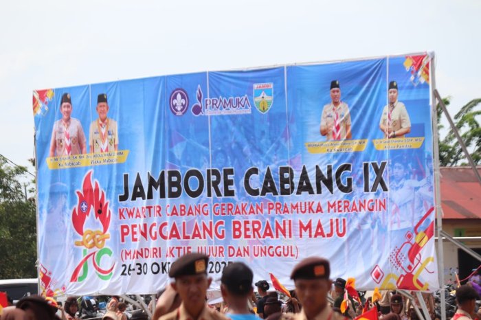 PLt. Kepala MTsN 5 Merangin Kunjungi Peserta Jambore Cabang di Nalo Tantan