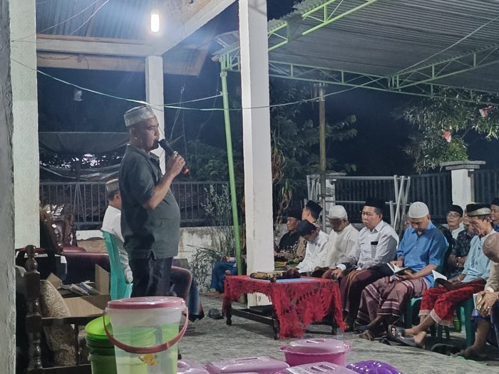 Ungkapkan Rasa Simpati, Perwakilan Guru dan Tendik MTsN 5 Merangin Melayat Ayahanda Kaur TU di Musi Rawas Ungkapkan Rasa Simpati, Perwakilan Guru dan Tendik MTsN 5 Merangin Melayat Ayahanda Kaur TU di Musi Rawas