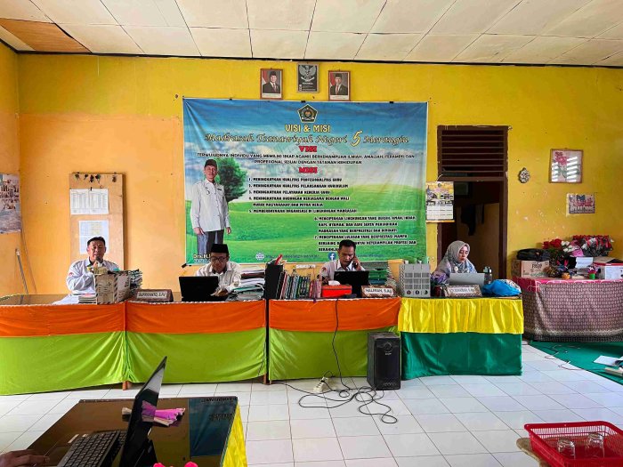 Rapat Awal Tahun Ajaran Baru, MTsN 5 Merangin Siap Laksanakan Pembelajaran Interaktif dan Inovatif