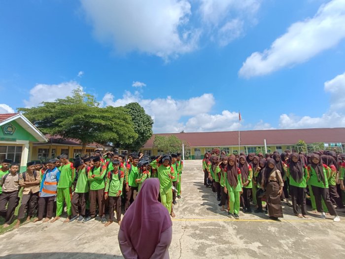 Perkuat Motivasi Jelang ASAS Genap, Wakakur MTsN 5 Merangin Beri Arahan dan Persiapan Akhir