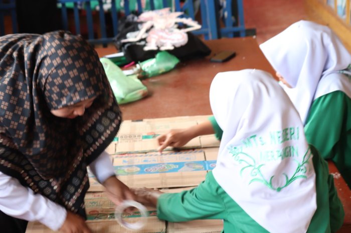Lomba MC dan Mading dalam Rangka Bulan Bahasa Tahun 2025 di Kemenag Merangin: MTsN 5 Merangin Siapkan Tim Lomba Mading